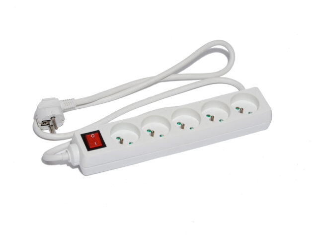 Bloc 5 prises + interrupteur Schuko